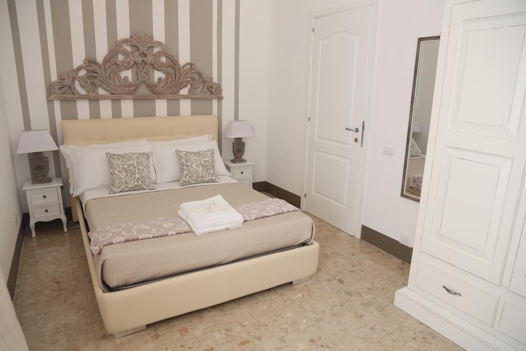 Dimi House Bed & Breakfast Lecce Luaran gambar
