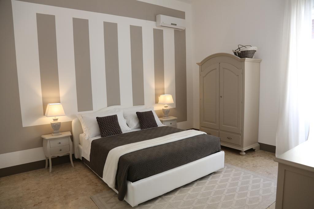 Dimi House Bed & Breakfast Lecce Luaran gambar